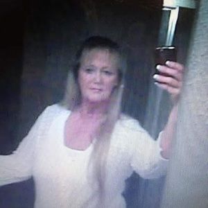 Meet your Posher, Kay